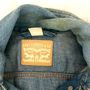 Levi’s vintage denim jacket- size XS, used